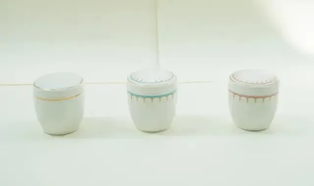 고양이 화장 비용에 포함될 수 있는 기본 유골함 예시