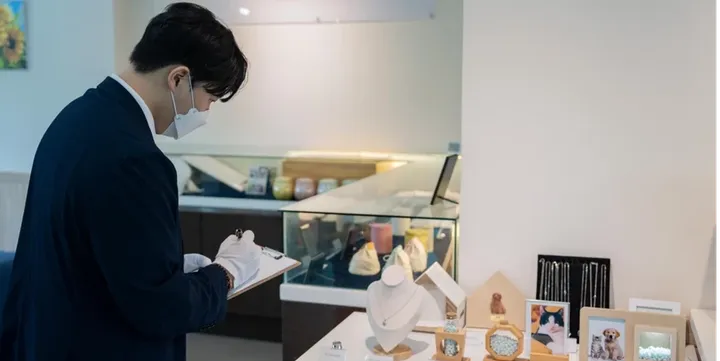 강아지 장례 준비 이미지