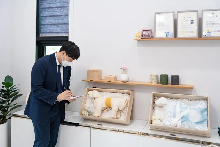 애완견 장례식장 비용 상담과 장례 준비 안내